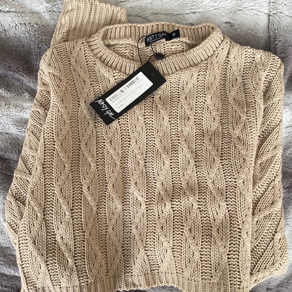 Nasty Gal Tops - Nasty Gal Neutral Beige Cropped Knit Sweater